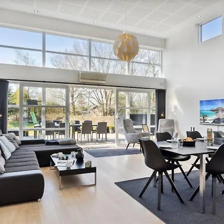 Todor - 1-1km From The Sea By Interhome Feriehus